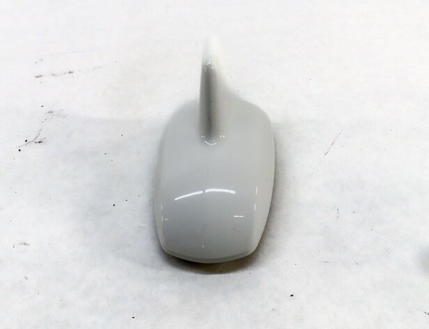 Thumbnail 2: 2015 MERCEDES ML400 (W166) RADIO ROOF SHARK FIN ANTENNA (POLAR WHITE 149U)