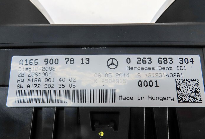 Thumbnail 7: 2015 MERCEDES GL450 GL550 ML350 ML400 (W166 X166) SPEEDOMETER GAUGE (MPH / 162k)