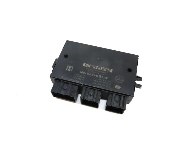 12-17 MERCEDES B250 G550 GL350 GL550 ML350 ML550 (W166 W246 X166) TOWING MODULE