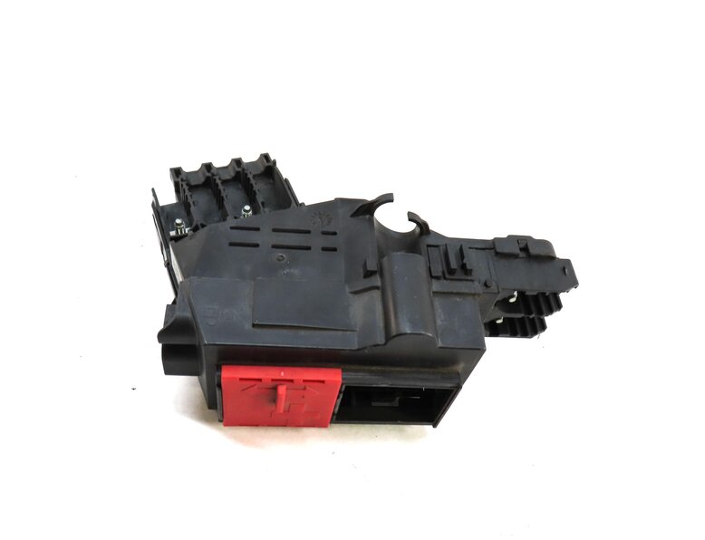Thumbnail 5: 12-16 MERCEDES GL ML (W166 X166) POSITIVE BATTERY JUMP POST TERMINAL FUSE BOX