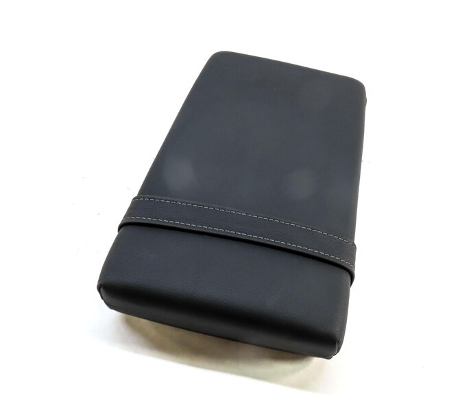 2015 MERCEDES ML400 (W166) REAR SEAT FOLD DOWN ARMREST CUPHOLDER (BLACK LEATHER)
