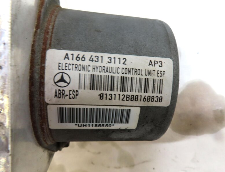 Thumbnail 7: MERCEDES 2015 ML250 ML350 ML400 16-17 CLA250 (C117 W166) ABS BRAKE PUMP MODULE