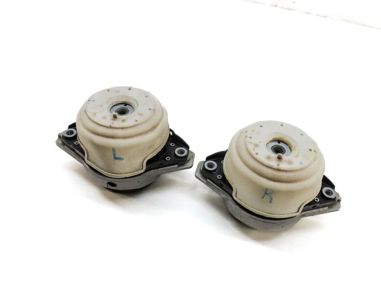 2015 MERCEDES ML400 (W166) 3.0L TURBO M276 LEFT & RIGHT ENGINE MOUNT SET 2