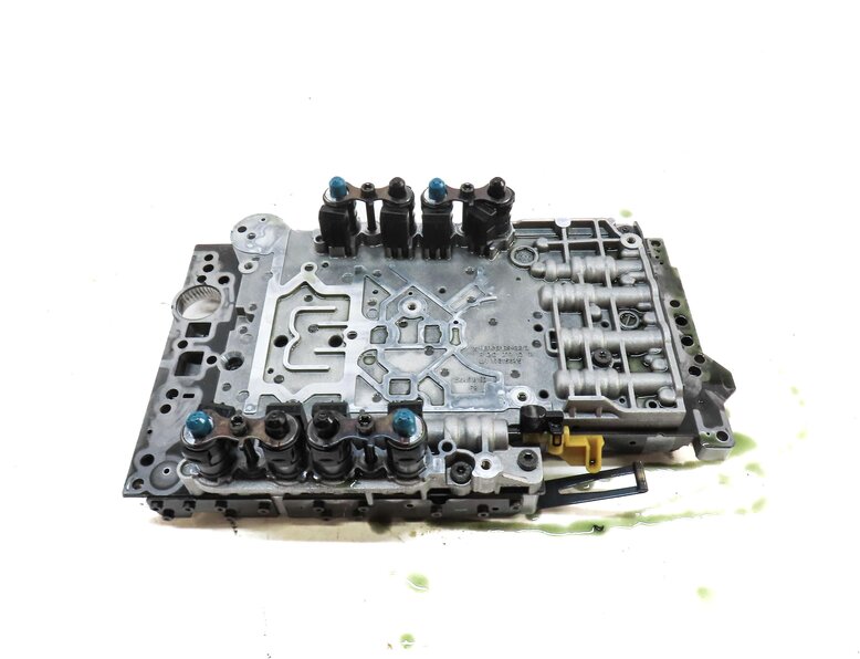Thumbnail 4: 15-20 MERCEDES C E S GL ML (W205 W212 W166 W222 X166) TRANSMISSION VALVE BODY