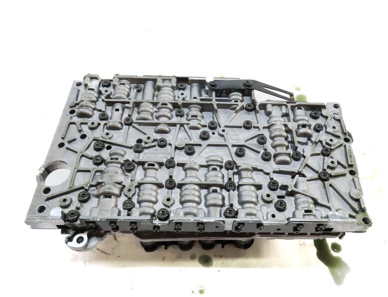Thumbnail 6: 15-20 MERCEDES C E S GL ML (W205 W212 W166 W222 X166) TRANSMISSION VALVE BODY