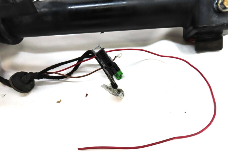 Thumbnail 6: 09-12 MERCEDES GL-CLASS (X164) REAR TOW HITCH TRAILER TOWING HITCH (HARNESS CUT)