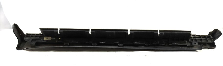 Thumbnail 4: 08-12 MERCEDES GL-CLASS (X164) RIGHT PASSENGER RUNNING BOARD STEP TRIM w/ MOUNT