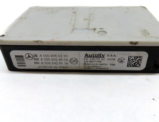 Thumbnail 4: 2012 MERCEDES GL350 (X164) REAR BLIND SPOT RADAR SENSOR MODULE 0009050210
