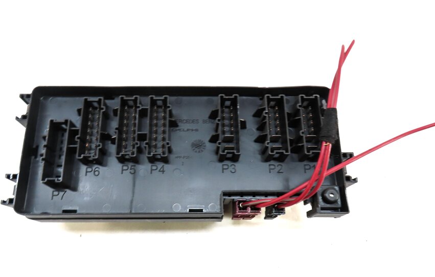 Thumbnail 5: 2012 MERCEDES GL350 (X164) REAR HATCH TAILGATE TRUNK RELAY FUSE BOX 1645403372