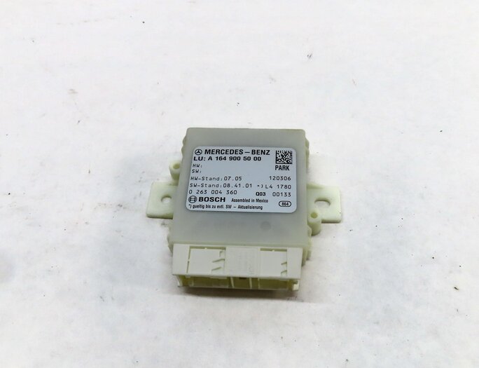 Thumbnail 2: 2012 MERCEDES GL350 (X164) PARK ASSIST PDC SENSOR CONTROL MODULE 1649005000