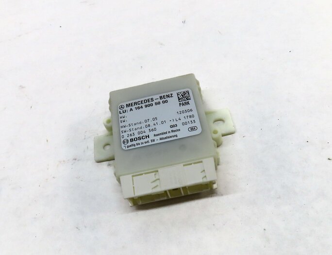Thumbnail 3: 2012 MERCEDES GL350 (X164) PARK ASSIST PDC SENSOR CONTROL MODULE 1649005000