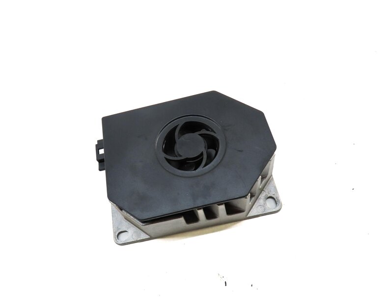 Thumbnail 3: 2012 MERCEDES GL350 (X164) SUBWOOFER SUB WOOFER SPEAKER AMPLIFIER AMP 2118705189