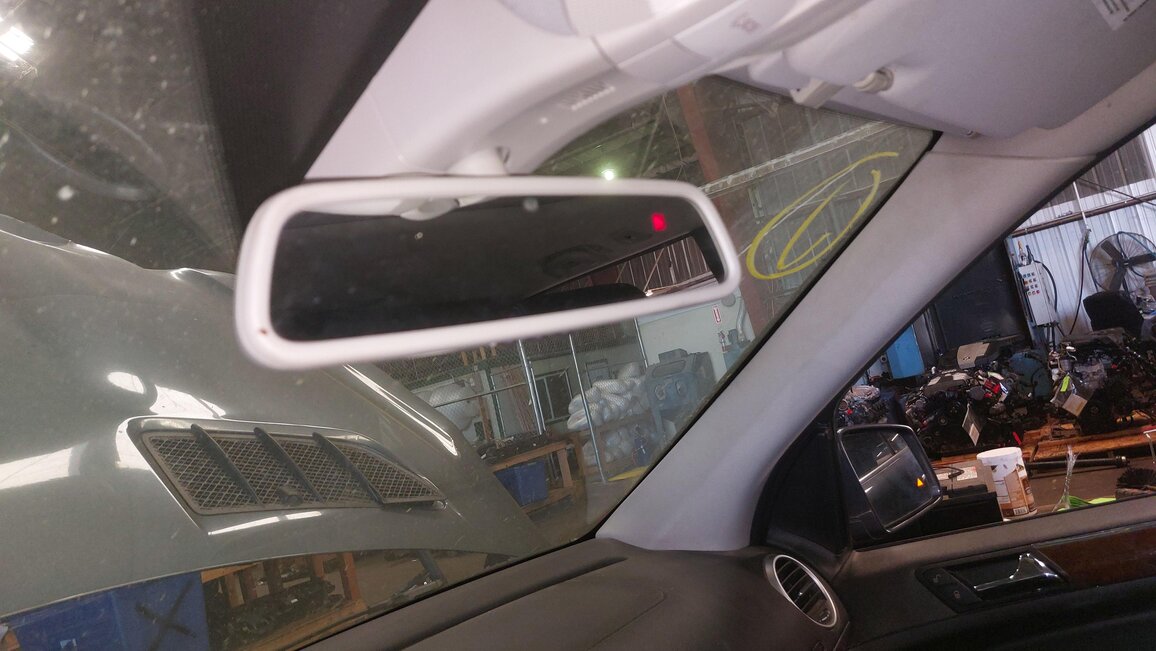 Thumbnail 2: 07-10 MERCEDES GL R CLASS (W251 X164) AUTODIM REARVIEW MIRROR w/ PHONE (GREY)