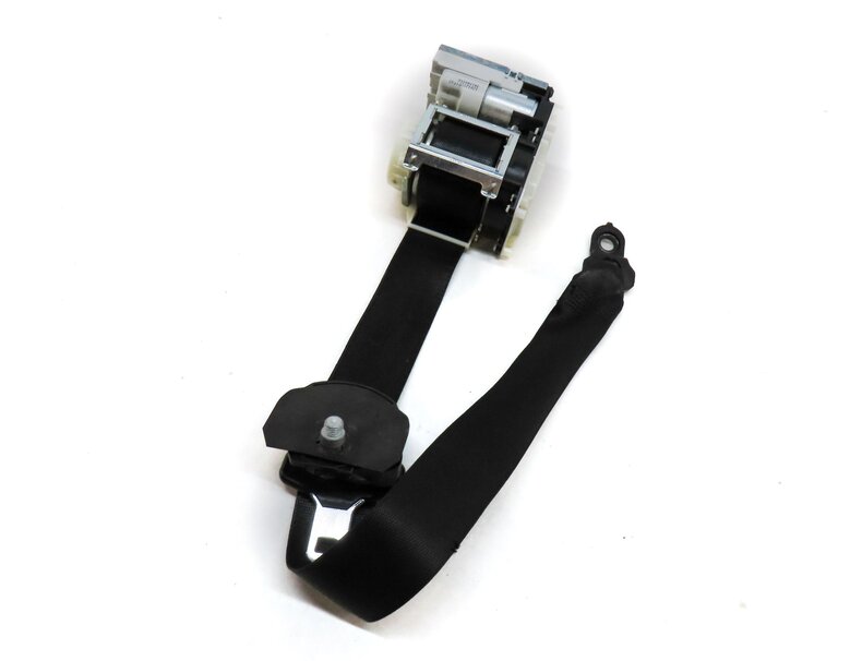 10-12 MB GL350 GL450 GL550 (X164) LEFT FRONT DRIVER SEATBELT RETRACTOR (BLACK)
