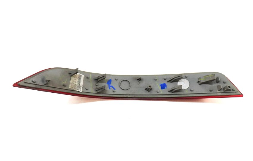 Thumbnail 4: 2012 MERCEDES GL350 (X164) REAR RIGHT BUMPER REFLECTOR (RED) 1648201074