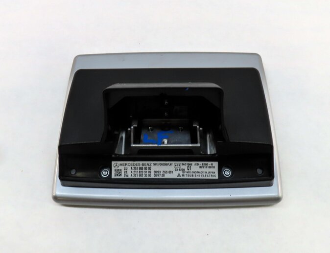 Thumbnail 5: 2009-2013 MERCEDES GL ML R CLASS (W164 W251 X164) HEADREST ENTERTAINMENT SCREEN