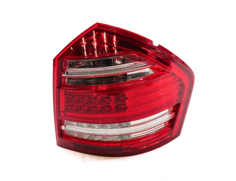 Thumbnail 3: 2010-2012 MB GL350 GL450 GL550 (X164) RIGHT PASSENGER TAILLIGHT BRAKE LIGHT LAMP