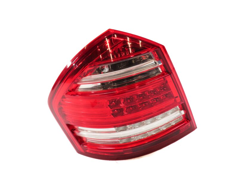Thumbnail 4: 2010-2012 MB GL350 GL450 GL550 (X164) LEFT DRIVER TAILLIGHT BRAKE LIGHT LAMP
