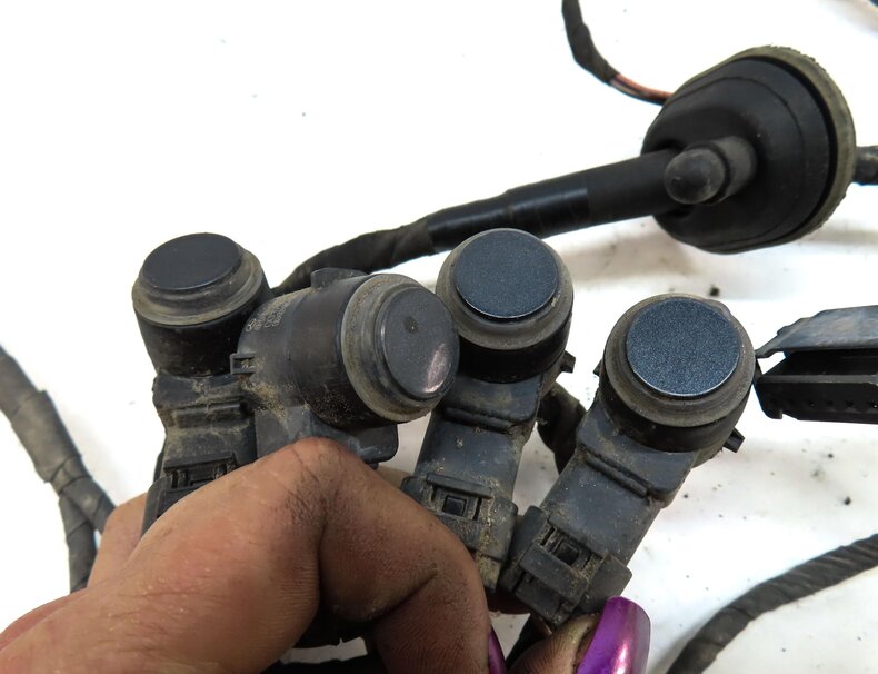 Thumbnail 4: 2012 MERCEDES GL350 X164 REAR PARK ASSIST PDC SENSOR SET4 (GRAY) & WIRE HARNESS