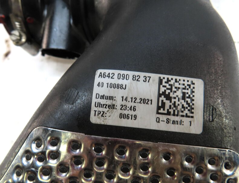 Thumbnail 11: 2012 MERCEDES GL350 (X164) 3.0L OM642 TURBO DIESEL ENGINE MASS AIR FLOW SENSOR