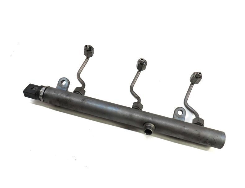 2012 MERCEDES GL350 X164 3.0L OM642 TURBO DIESEL ENGINE RIGHT FUEL RAIL w/ LINES