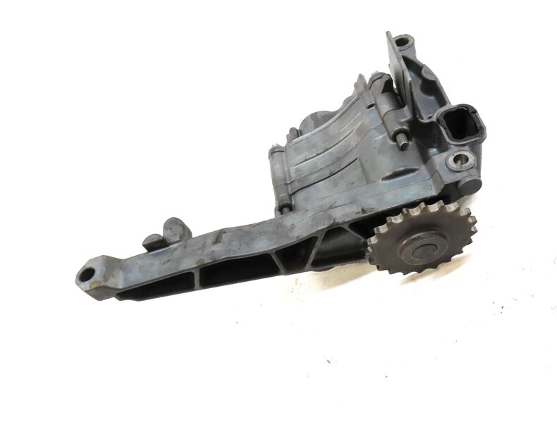 Thumbnail 3: 2012 MERCEDES GL350 (X164) 3.0L OM642 TURBO DIESEL ENGINE OIL PUMP 6421810647