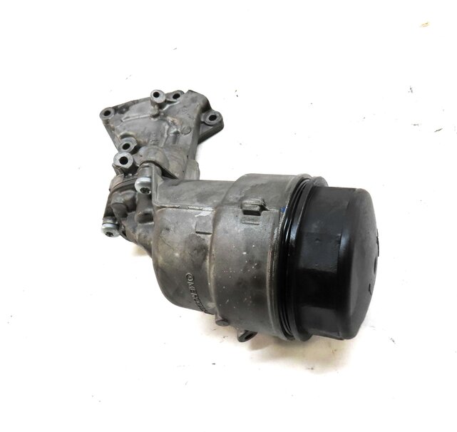 Thumbnail 3: 2012 MERCEDES GL350 (X164) 3.0L OM642 TURBO DIESEL ENGINE OIL FILTER HOUSING