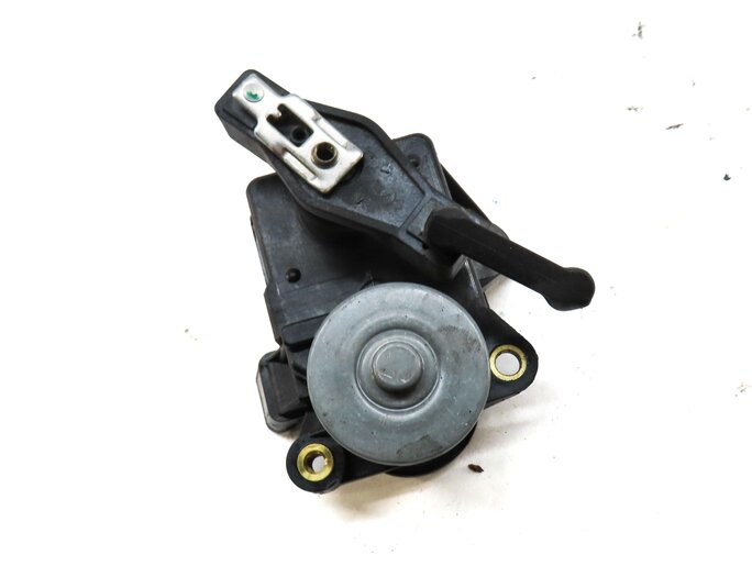 Thumbnail 3: 12 MERCEDES GL350 X164 3.0L DIESEL ENGINE INTAKE MANIFOLD RUNNER SERVO ACTUATOR
