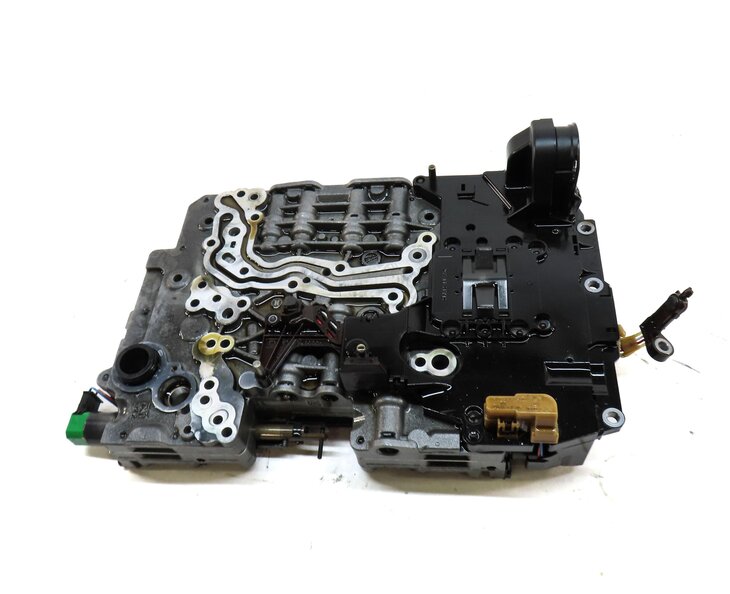 Thumbnail 2: 2010-2011 BMW 535i 535iGT (F07 F10) 8HP45 - AUTOMATIC TRANSMISSION VALVE BODY