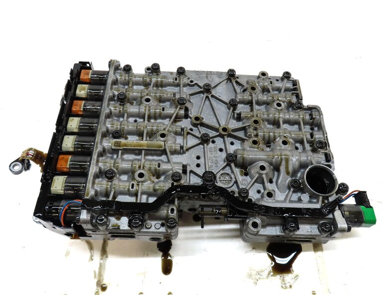 Thumbnail 5: 2010-2011 BMW 535i 535iGT (F07 F10) 8HP45 - AUTOMATIC TRANSMISSION VALVE BODY