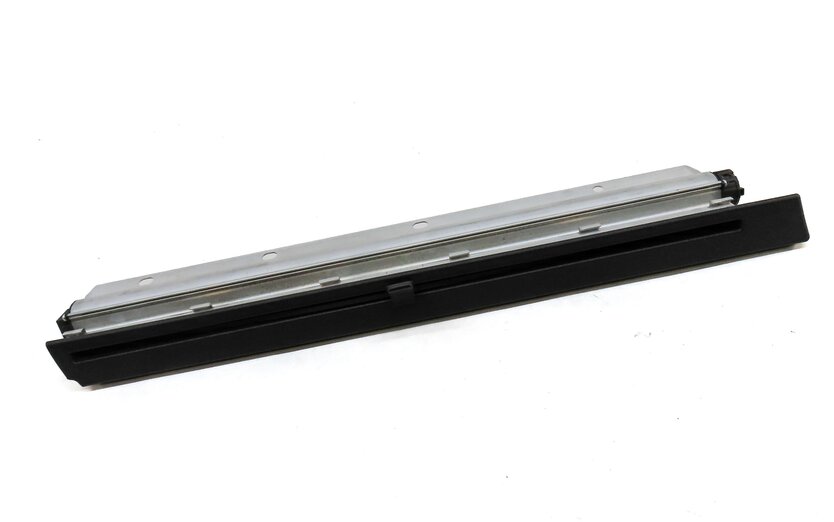 Thumbnail 3: 2011-2016 BMW 528i 535i 550i M5 (F10) RIGHT REAR DOOR WINDOW PRIVACY SUN SHADE