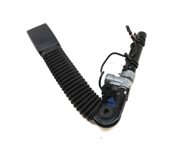 Thumbnail 4: 10-17 BMW 5 7 GT SERIES (F01 F07 F10) FRONT LEFT DRIVER SEATBELT BUCKLE RECEIVER
