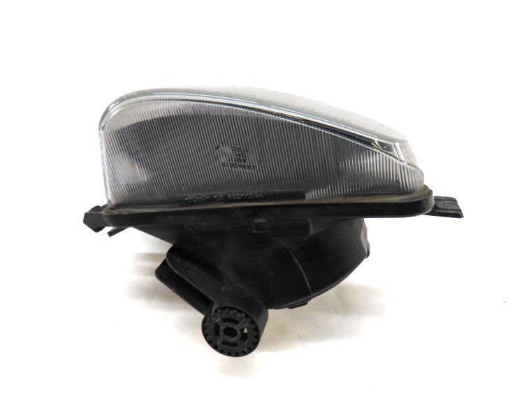 Thumbnail 4: 2011-2013 BMW 5-SERIES (F10) FRONT RIGHT PASSENGER FOGLIGHT FOG LIGHT LAMP