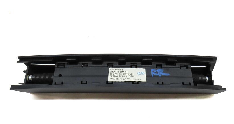 Thumbnail 5: 11-16 BMW 528i 535i 550i M5 ///M (F10) RIGHT REAR DOOR VENT WINDOW PRIVACY SHADE