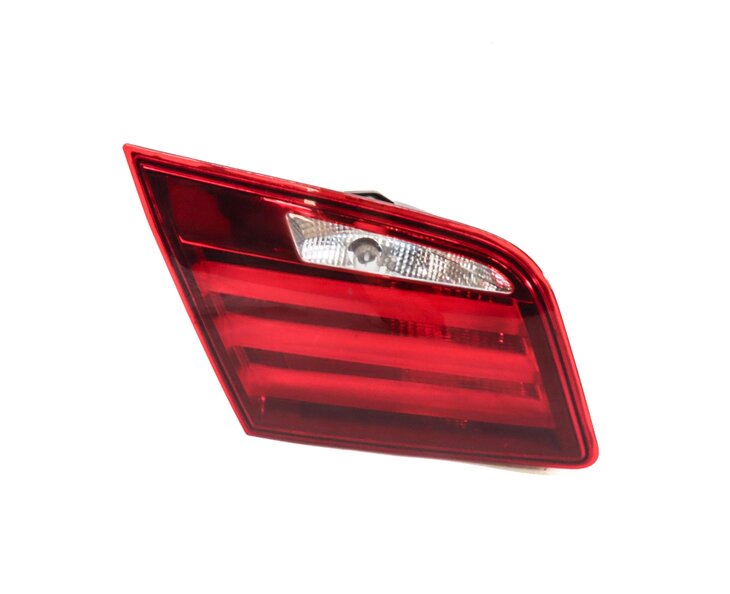 2011-2013 BMW 528i 535i 550i M5 (F10) LEFT REAR INNER TRUNK TAILLIGHT LIGHT LAMP