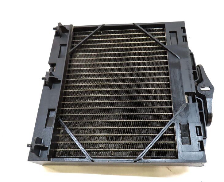 Thumbnail 5: 2015 BMW 535i (F10) 3.0T 3.0L N55 TURBO TURBOCHARGED ENGINE OIL COOLER