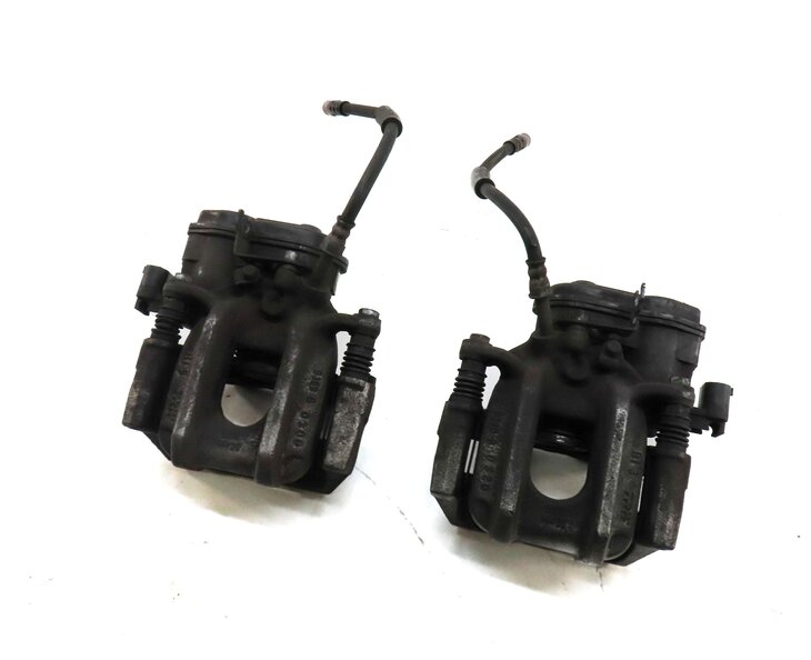 2011-2019 BMW 535i 550i 640i 650i (F06 F10) LEFT & RIGHT REAR BRAKE CALIPER SET2