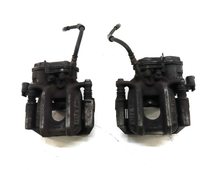 Thumbnail 2: 2011-2019 BMW 535i 550i 640i 650i (F06 F10) LEFT & RIGHT REAR BRAKE CALIPER SET2