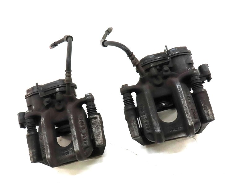Thumbnail 3: 2011-2019 BMW 535i 550i 640i 650i (F06 F10) LEFT & RIGHT REAR BRAKE CALIPER SET2