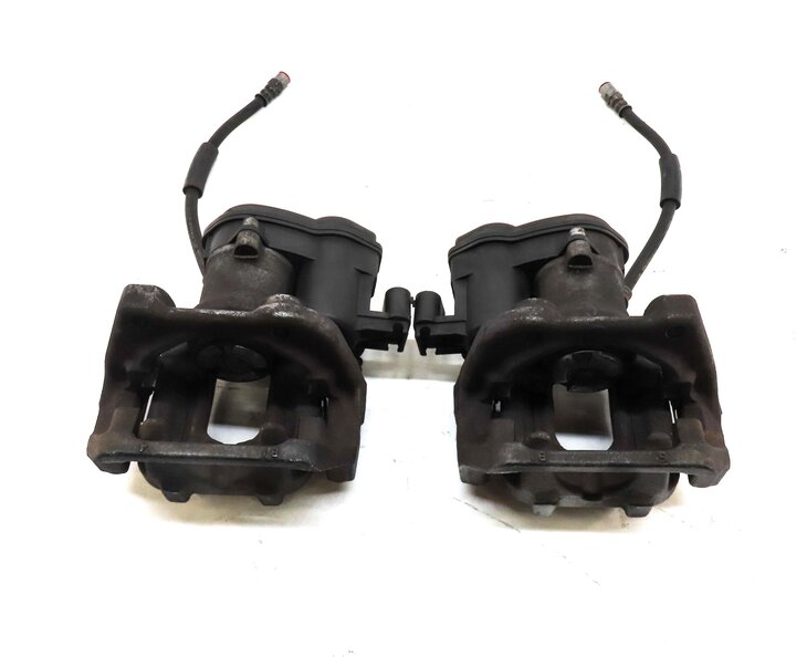 Thumbnail 6: 2011-2019 BMW 535i 550i 640i 650i (F06 F10) LEFT & RIGHT REAR BRAKE CALIPER SET2