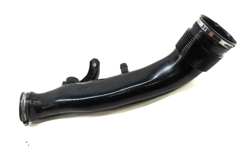 Thumbnail 3: 2011 BMW 535i (F10) 3.0L N55 TURBO ENGINE PIPE INTERCOOLER INDUCTION PIPE