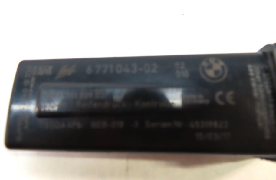 Thumbnail 4: 09-11 BMW 528i 535i 550i 740i 750i 760i (F01 F10) TPMS SENSOR RDC CONTROL MODULE
