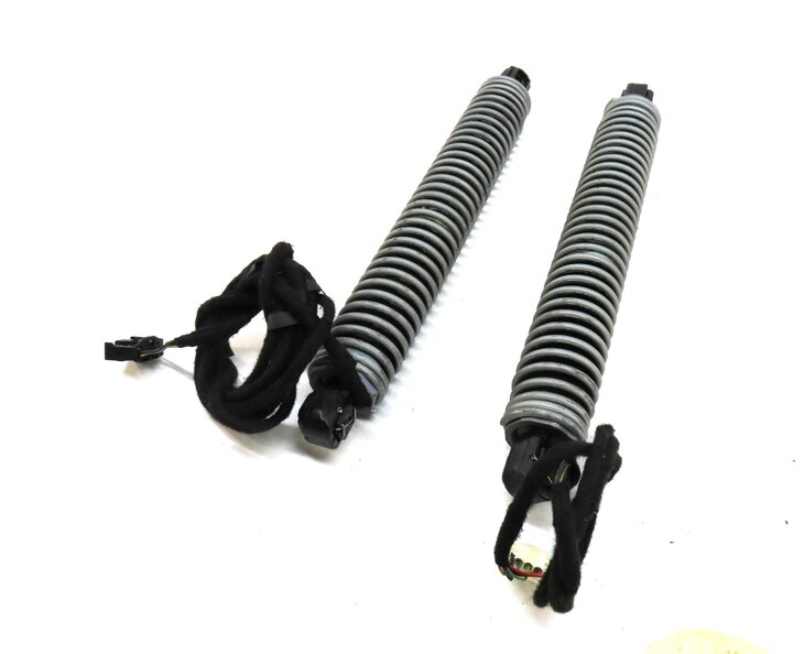 2011 BMW 535i (F10) TRUNK LID HATCH LEFT & RIGHT ELECTRIC STRUT SHOCK SET 2