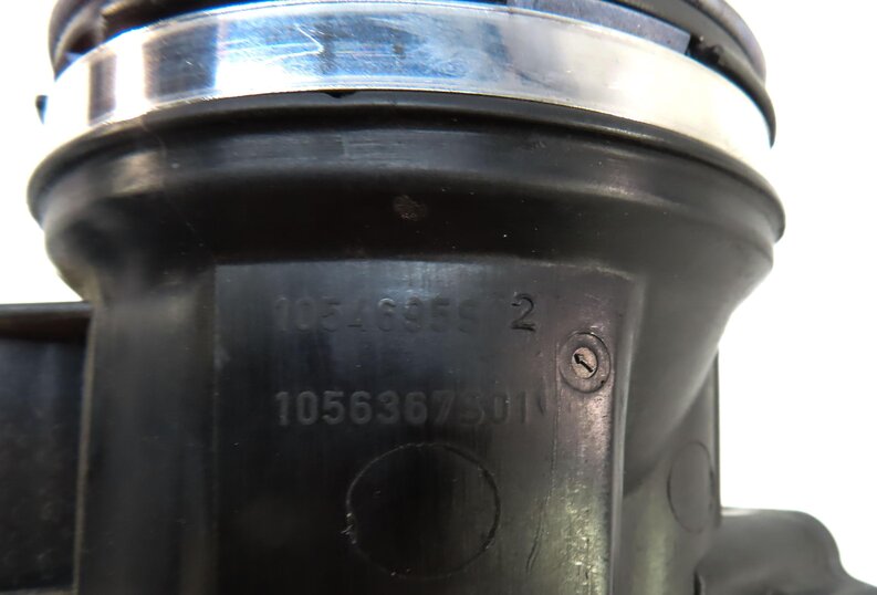 Thumbnail 8: 10-18 BMW 335i 535i X5 X6 (E83 E87 E90 F10 F15) 3.0L ENGINE MASS AIR FLOW SENSOR