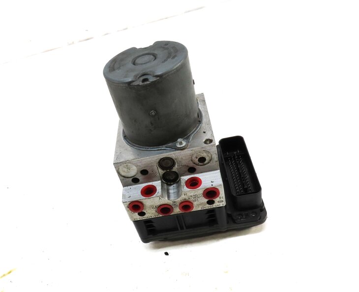 Thumbnail 3: 2011 BMW 528i 535i 550i (F10) RWD DSC - ANTI LOCK ABS BRAKE PUMP w/ MODULE