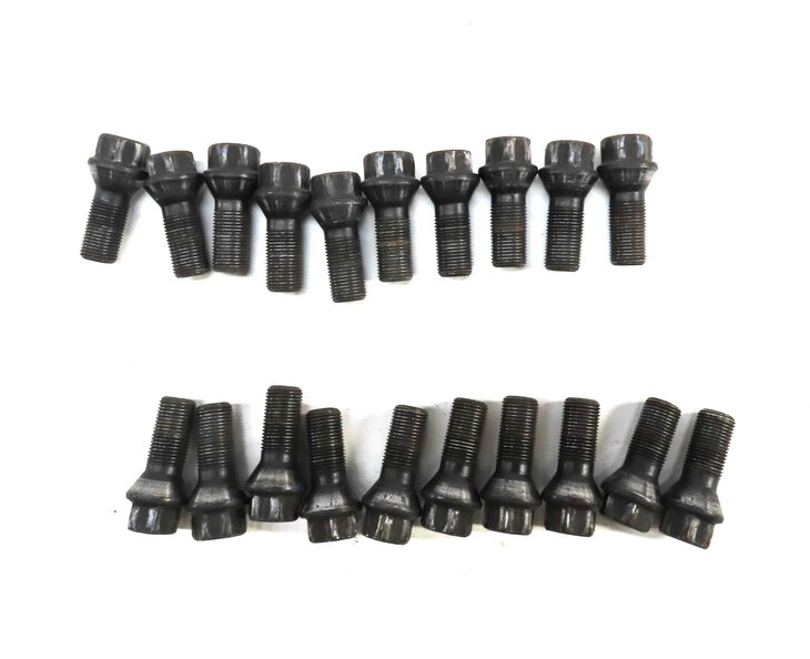 Thumbnail 4: 2011 BMW 535i (F10) FRONT REAR LEFT RIGHT WHEEL RIM LUG NUT BOLT SET 20