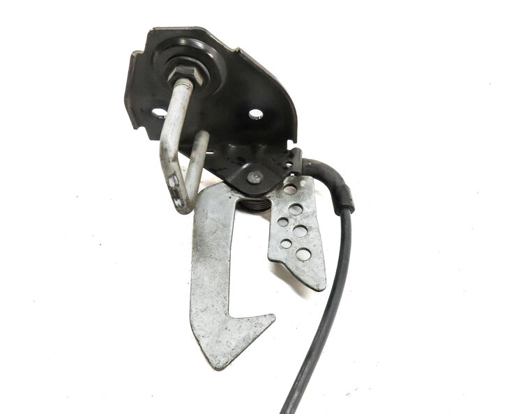 Thumbnail 11: 2011 BMW 535i F10 LEFT & RIGHT HOOD SAFETY CATCH HOOK SET2 & CABLE RELEASE LEVER