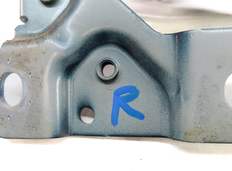 Thumbnail 10: 2011 BMW 528i 535i 550i (F10) LEFT & RIGHT FRONT HOOD HINGE SET (IMPERIAL BLUE)