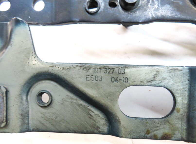 Thumbnail 6: 2011 BMW 528i 535i 550i (F10) LEFT & RIGHT FRONT HOOD HINGE SET (IMPERIAL BLUE)
