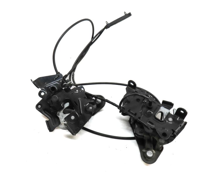 2011 BMW 535i (F10) LEFT & RIGHT HOOD LOCK LATCH SET 2 7206453 7183762